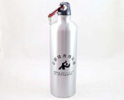 金屬運(yùn)動水壺