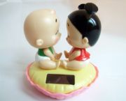 Kiss小破孩太陽能公仔