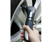 多功能帶瑞士軍刀胎壓計