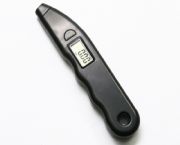 數(shù)顯胎壓計